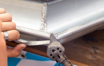 disadvantages of Middleton Of Dalrulzian lead roofing