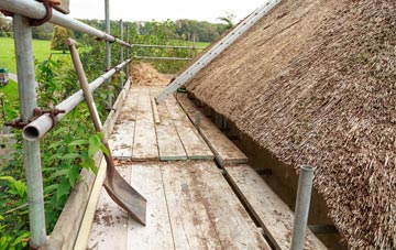 advantages of Middleton Of Dalrulzian thatch roofing
